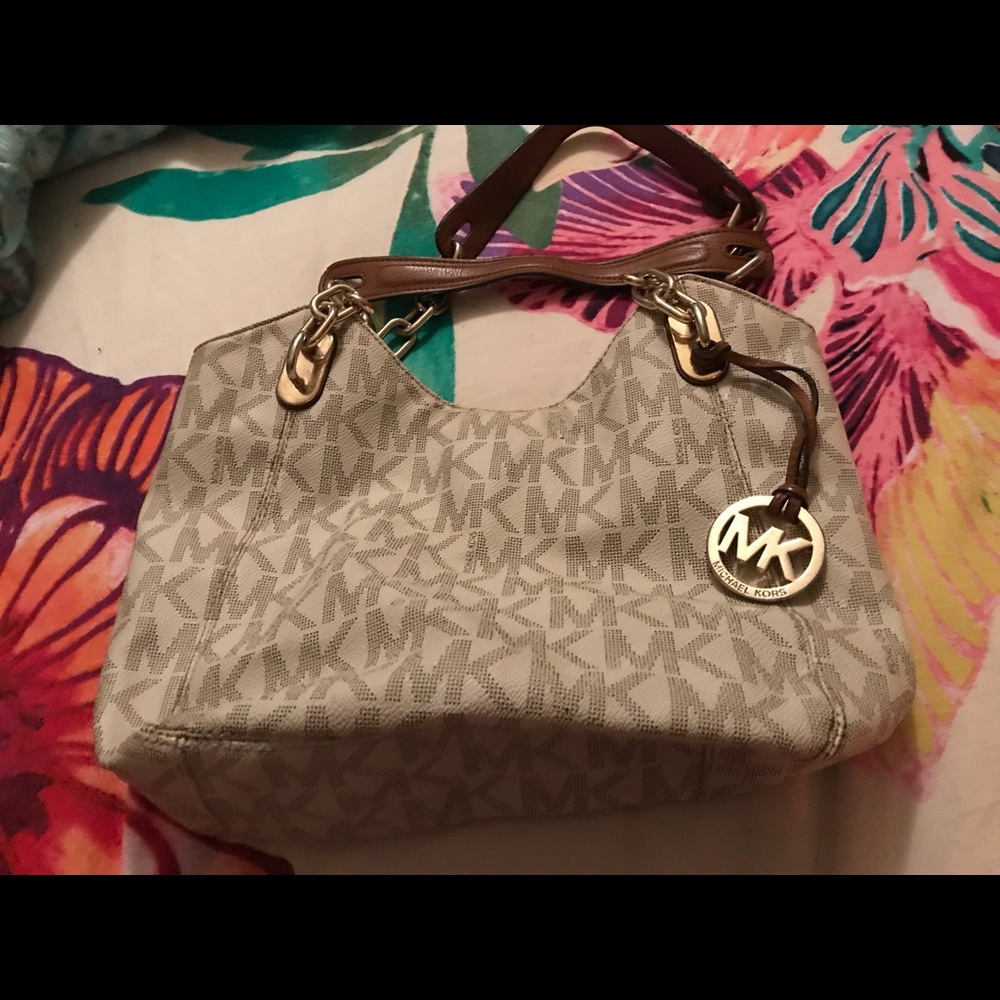 Michael Kors purse